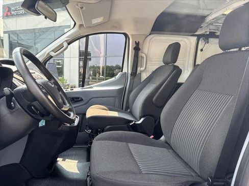 Used 2017 Ford Transit 150 130 Low Roof RWD image 7