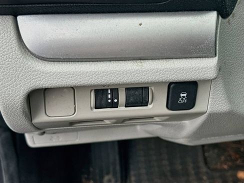 Used 2018 Subaru Forester 2.5i Premium w/ Protection Package #3 AWD/4WD image 15