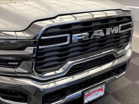 Used 2025 RAM 2500 Big Horn AWD/4WD image 29