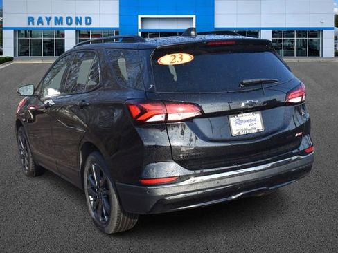 Used 2023 Chevrolet Equinox RS w/ RS Leather Package image 5