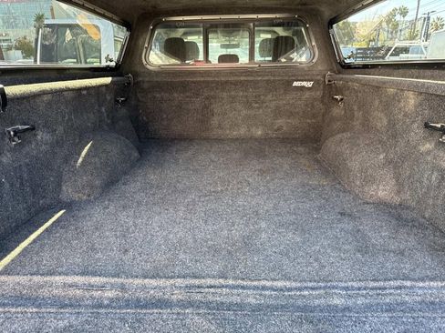 Used 2017 Ford F150 XLT w/ Equipment Group 302A Luxury image 22