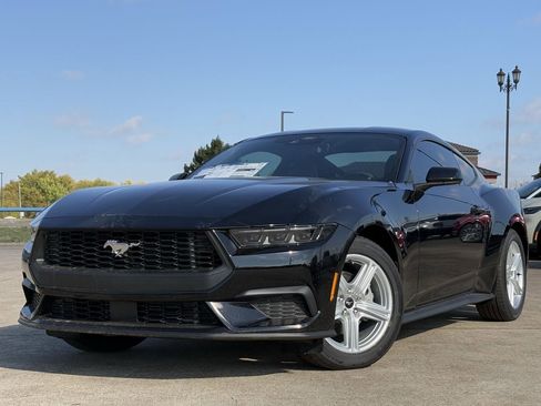 New 2026 Ford Mustang Coupe image 28