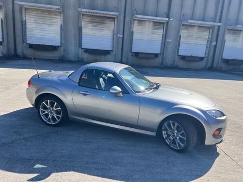 Used 2015 MAZDA MX-5 Miata Grand Touring w/ Premium Package image 13