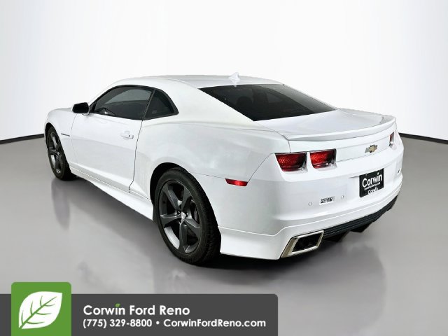 Used 2013 Chevrolet Camaro SS RWD image 6