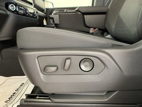 New 2026 Chevrolet Silverado 1500 LT image 16