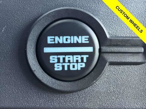 New 2025 Ford Bronco 4-Door AWD/4WD image 20