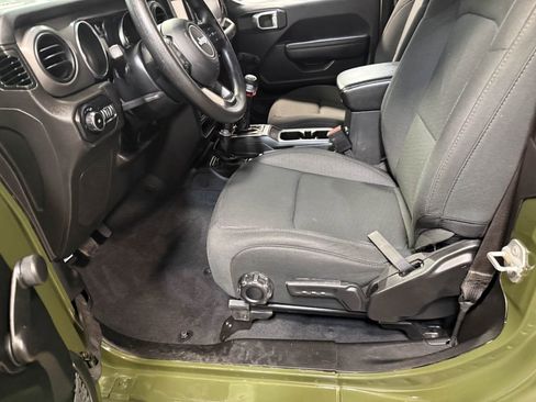 Used 2022 Jeep Wrangler Willys image 53