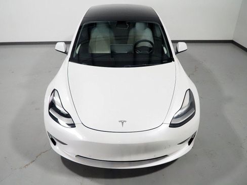 Used 2022 Tesla Model 3 Long Range AWD/4WD image 11
