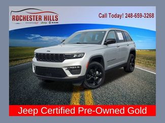 Certified 2024 Jeep Grand Cherokee Limited w/ Black Appearance Package AWD/4WD video 1