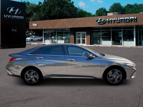 New 2026 Hyundai Elantra SEL Sport Premium w/ Cargo Package image 9