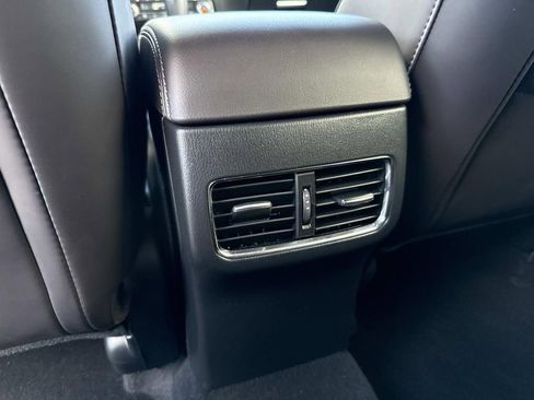 Certified 2025 MAZDA CX-5 Signature image 23