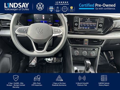Certified 2022 Volkswagen Taos S image 10