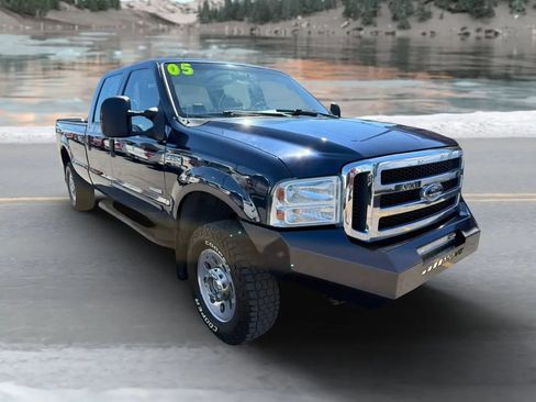 Used 2005 Ford F250 XL AWD/4WD image 1