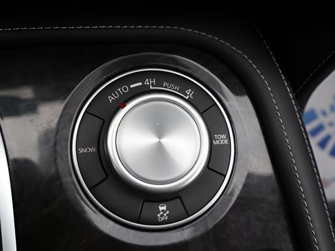 Used 2024 INFINITI QX80 Luxe AWD/4WD image 35