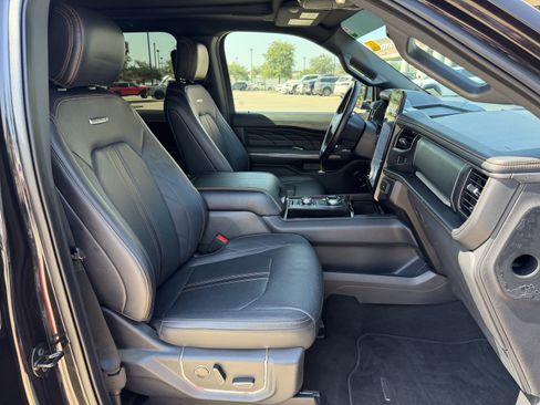 Certified 2024 Ford Expedition Max Platinum AWD/4WD image 34
