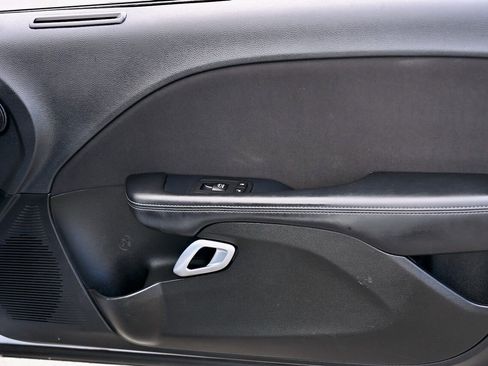 Used 2022 Dodge Challenger GT image 14