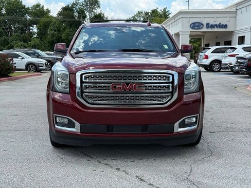 Used 2020 GMC Yukon SLT AWD/4WD image 2