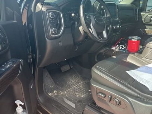 Used 2023 GMC Sierra 2500 Denali w/ Denali Ultimate Package AWD/4WD image 10