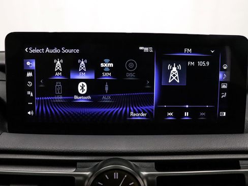 Used 2025 Lexus IS 350 F Sport w/ Navigation Package image 38