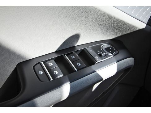 Certified 2024 Kia Soul LX w/ Option Group 015 FWD image 18