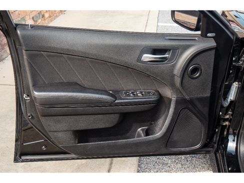 Used 2021 Dodge Charger R/T w/ Blacktop Package RWD image 9