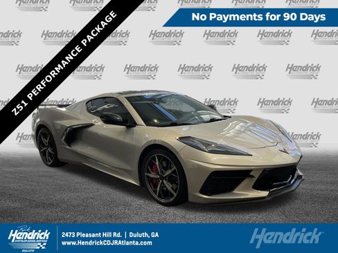 Used 2022 Chevrolet Corvette Stingray Preferred Cpe w/ Z51 Performance Package RWD image 1