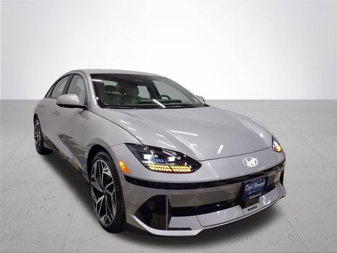 Certified 2025 Hyundai Ioniq 6 SEL image 6