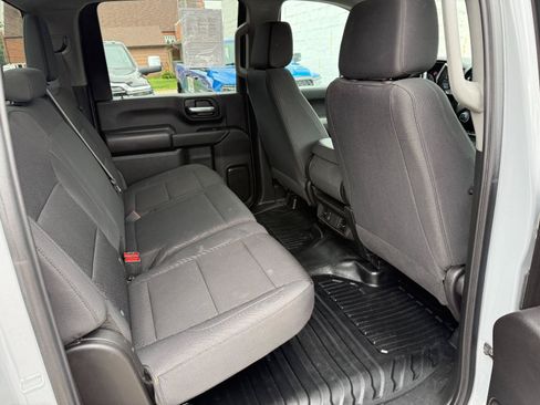 Used 2024 Chevrolet Silverado 2500 W/T AWD/4WD image 15