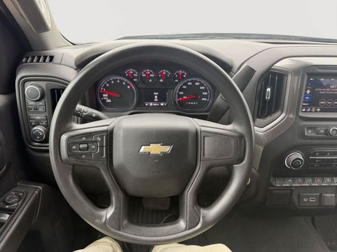 Used 2023 Chevrolet Silverado 1500 Custom AWD/4WD image 13