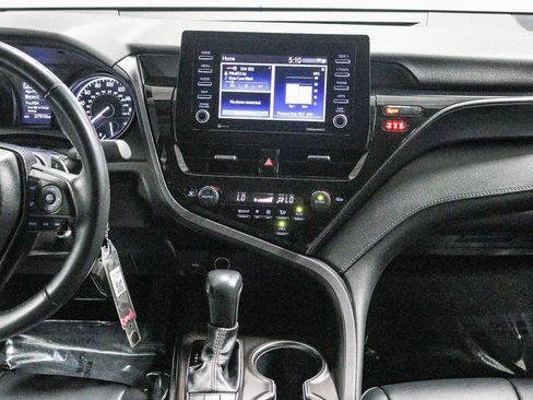 Certified 2023 Toyota Camry SE FWD image 14