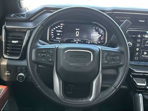 Certified 2025 GMC Sierra 2500 Denali Ultimate AWD/4WD image 25