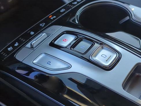 Used 2023 Hyundai Tucson Limited image 14