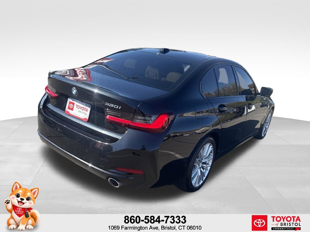 Used 2023 BMW 330i xDrive Sedan w/ Driving Assistance Package AWD/4WD image 5
