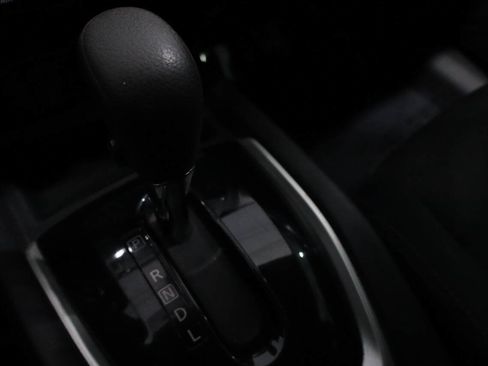 Used 2016 Nissan Rogue S AWD/4WD image 19