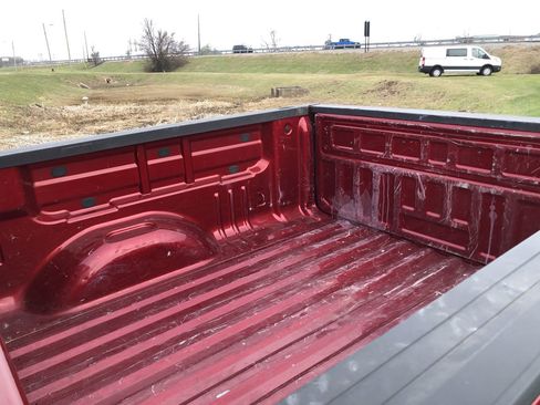 Used 2021 Chevrolet Colorado LT image 9