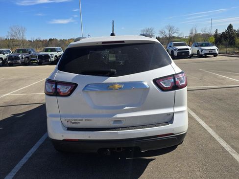 Used 2017 Chevrolet Traverse LT w/ Style and Technology Package AWD/4WD image 15