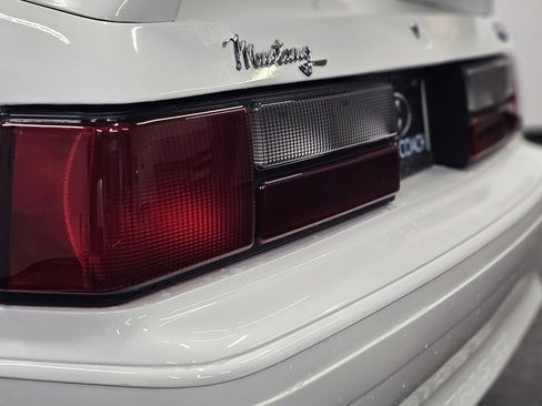 Used 1993 Ford Mustang GT image 28