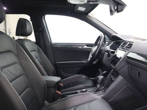 Used 2020 Volkswagen Tiguan SEL Premium R-Line w/ 3rd Row Seat Package image 21
