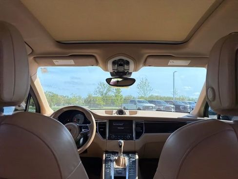 Used 2017 Porsche Macan S AWD/4WD image 19
