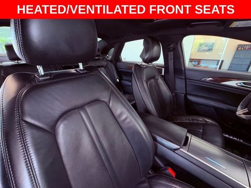 Used 2017 Lincoln MKZ Reserve w/ Climate Package image 10