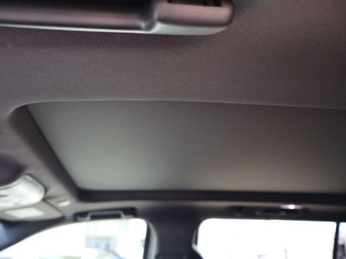 Certified 2024 Chevrolet Suburban RST w/ Luxury Package image 21