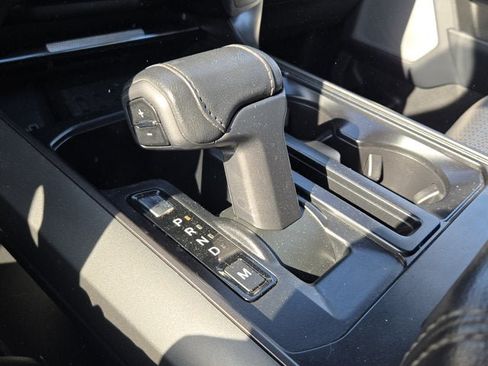 Used 2025 Ford F150 Lariat w/ Equipment Group 502A High AWD/4WD image 27