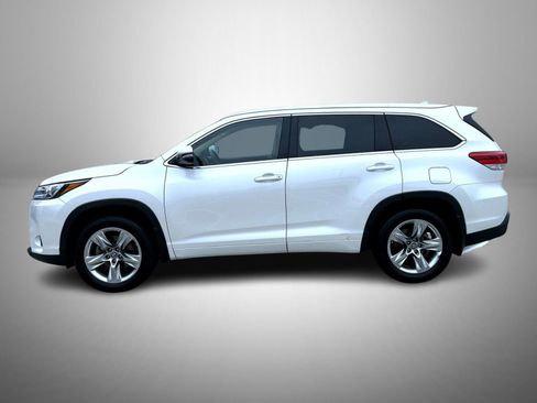 Used 2018 Toyota Highlander Limited image 8