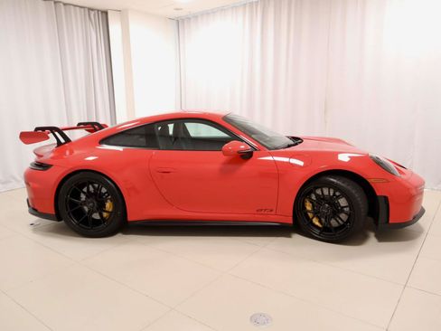 Used 2026 Porsche 911 GT3 RWD image 6