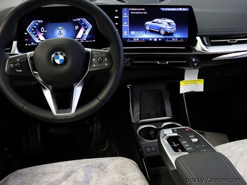 Used 2026 BMW X1 xDrive28i image 14