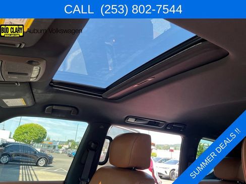 Used 2023 INFINITI QX80 Sensory w/ Cargo Package AWD/4WD image 19
