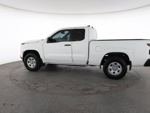 Used 2024 Nissan Frontier S AWD/4WD image 8