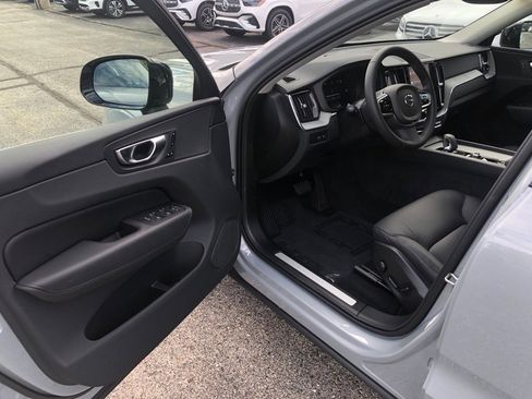 Used 2025 Volvo XC60 T8 Plus w/ Protection Package Premier image 11