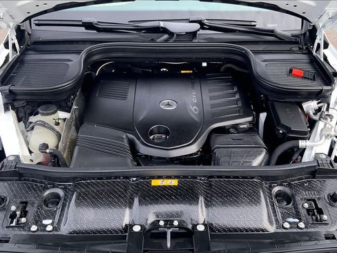 Certified 2025 Mercedes-Benz GLE 450 4MATIC image 29