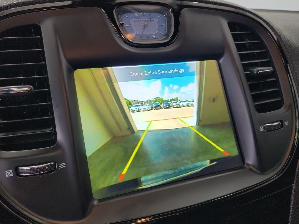 Used 2022 Chrysler 300 S RWD image 27